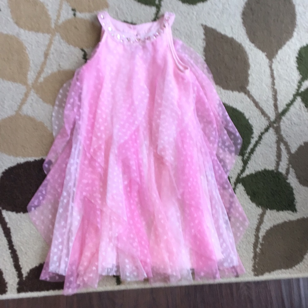 Heart pink size 7 dress